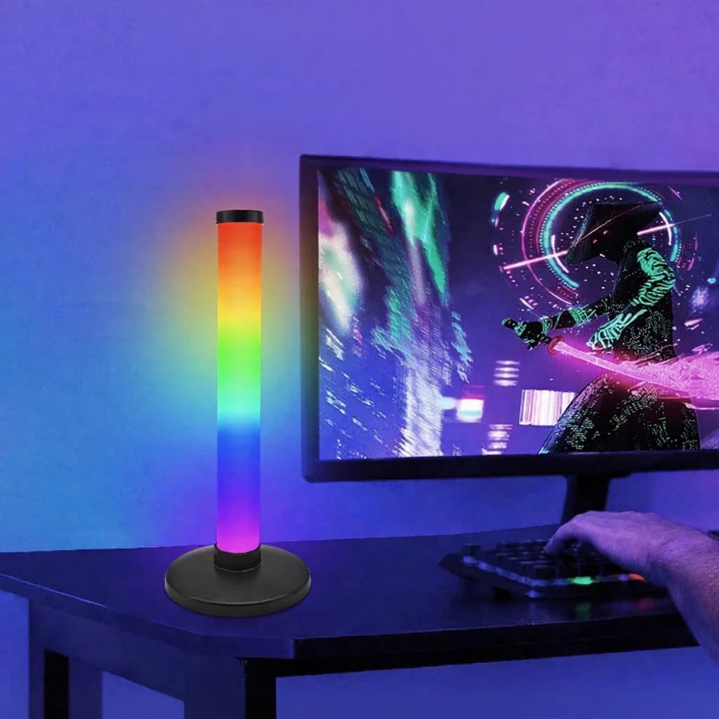 RGB-äänireaktiivinen tunnelmavalo työpöytäpelaamiseen