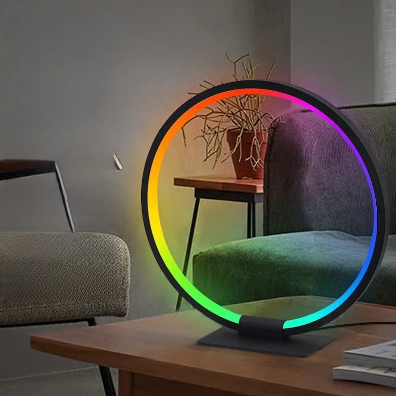 RGB LED-tunnelmayövalo musiikkisynkronoinnilla