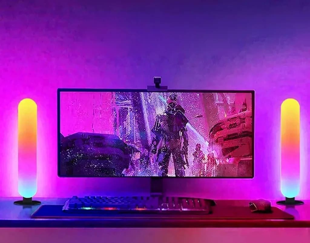RGB LED-tunnelavalo Bluetooth-musiikkisynkronoinnilla ja sovellusohjauksella