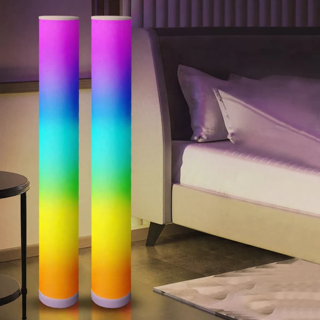 RGB-lattiavalaisin kauko- ja sovellusohjauksella pelihuoneeseen
